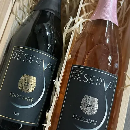 Hotel Stolarnia Winehouse