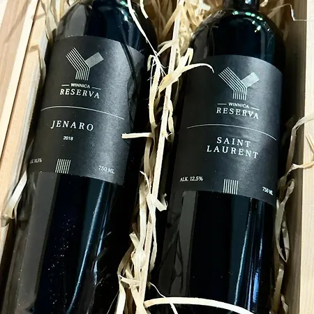 Hotel Stolarnia Winehouse *